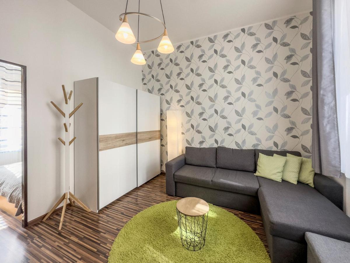 Laura'S Apartment Karlsbad Buitenkant foto